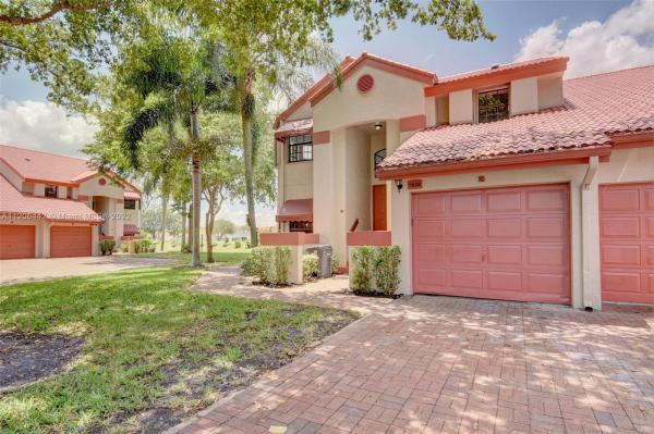 The Lexington Club Villas, 7828 Lexington Club Blvd #C, Delray Beach, Florida 33446, image 1