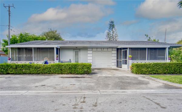 1 NW 169th St, Miami, Florida 33169, image 2