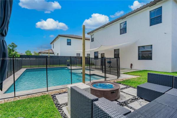 Siena Creek, 12718 SW 229th St, Goulds, Florida 33170, image 1