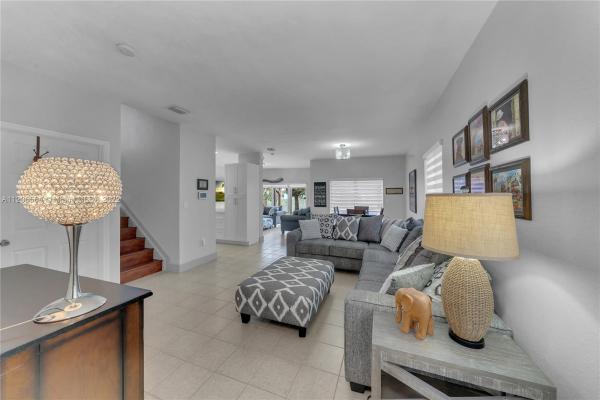 Fernandos Place, 3211 SE 2nd Dr, Homestead, Florida 33033, image 1