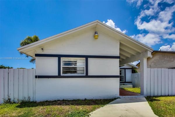 Sunny Gardens Estates, 11216 SW 153rd Ter, Palmetto Estates, Florida 33157, image 1