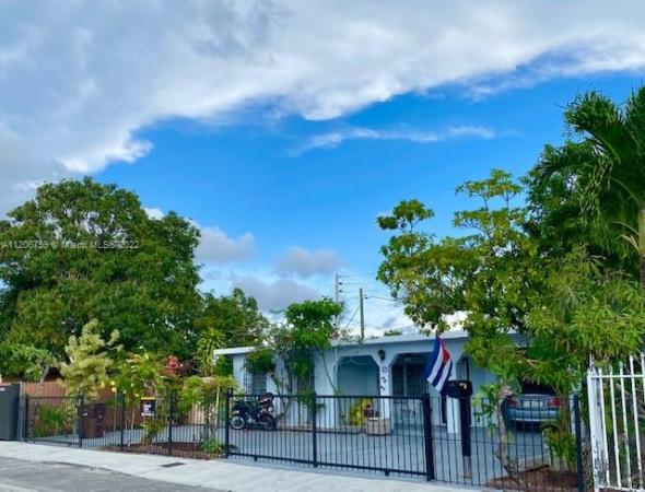 Andrews Park, 120 W 41st St, Hialeah, Florida 33012, image 1