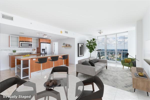 Latitude On The River, 185 SW 7th St #3811, Miami, Florida 33130, image 2