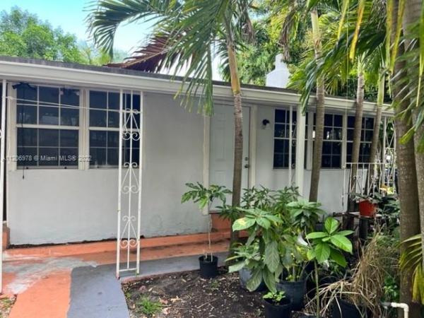 Queens Park, 1796-98 NW 112th St, Westview, Florida 33167, image 1