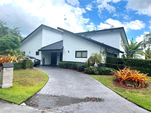 Western Estates, 11996 SW 91st Ter, The Crossings, Florida 33186, image 1