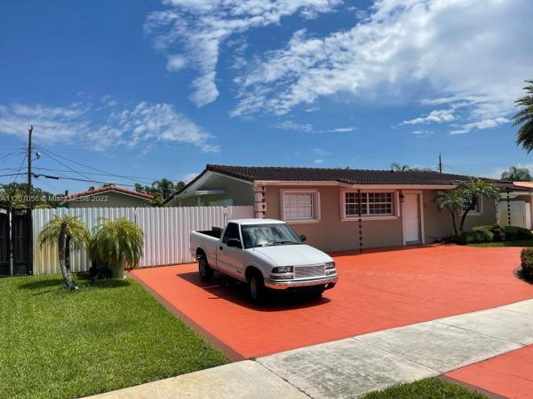 Palm Springs North Residential, 7871 NW 174th Ter, Palm Springs North, Florida 33015, image 2