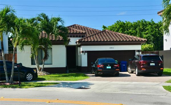 Moody Drive Homes, 13311 SW 268th Ter, Princeton, Florida 33032, image 1
