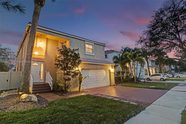 Mahogany Way, 573 NW 159th Ln, Pembroke Pines, Florida 33028, image 1