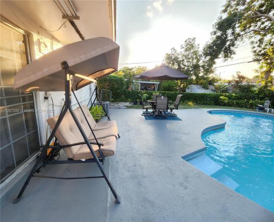 Driftwood Estates, 7471 Hope St, Hollywood, Florida 33024, image 2