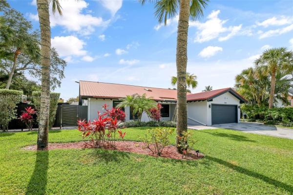 Pinelands North, 1501 NW 12th Ter, Boca Raton, Florida 33486, image 1