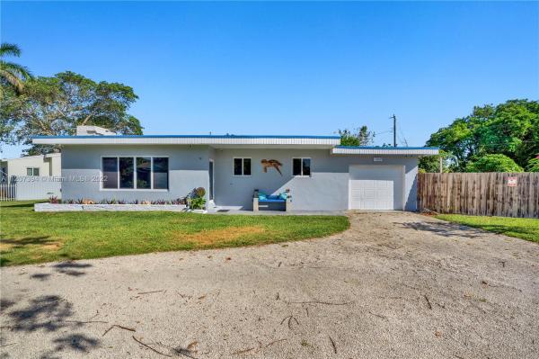 Hibiscus Park, 409 NW 10th St, Homestead, Florida 33030, image 1