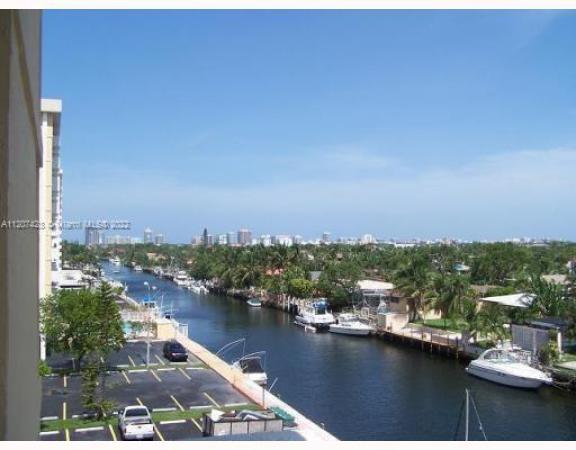 Keystone Towers, 2000 NE 135th St #509, North Miami, Florida 33181, image 1