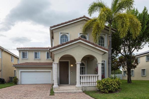 Mandarin Lakes, 13953 SW 278th St, Naranja, Florida 33032, image 2