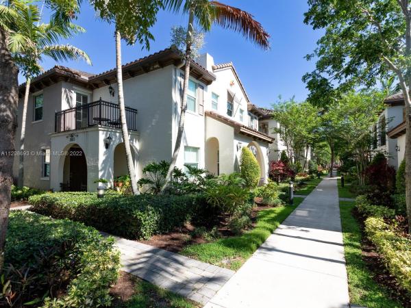 Cascada Isle, 2953 St Thomas Dr, Cooper City, Florida 33024, image 1