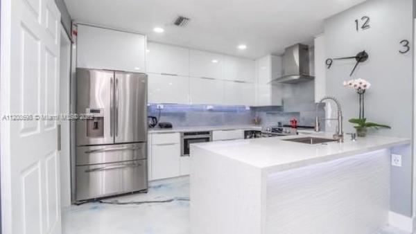 Driftwood Acres, 6831 Raleigh St, Hollywood, Florida 33024, image 2