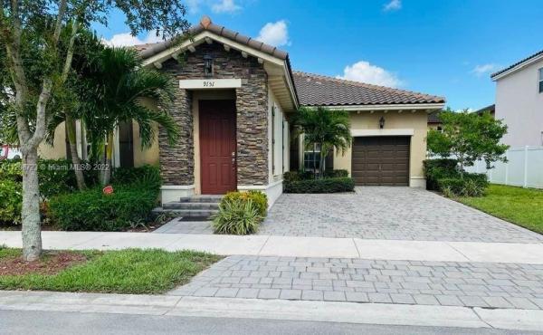 Kendall Commons Residential, 9151 SW 172nd Ave, The Hammocks, Florida 33196, image 1