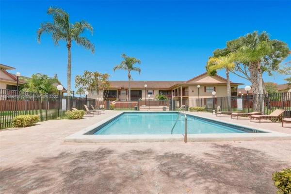 Pine Grove, 11233 SW 88th St #E204, Kendall, Florida 33176, image 1