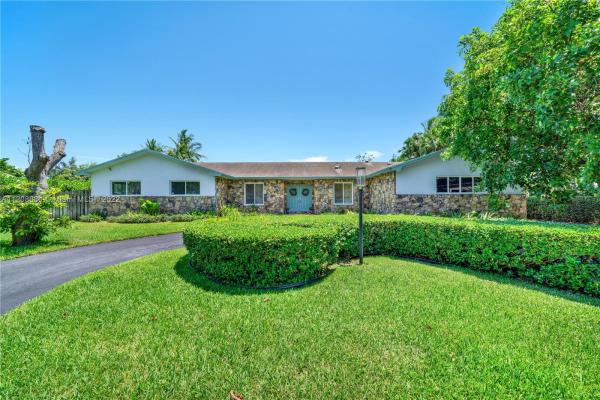 Chapman Park, 7980 SW 167th St, Palmetto Bay, Florida 33157, image 1