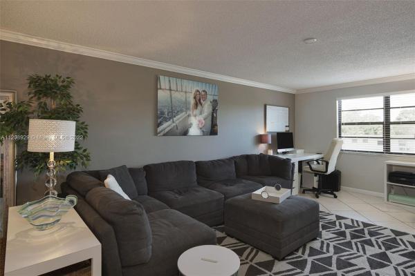 Miami Shores Residential, 9022 NE 8th Ave #3K, Miami Shores, Florida 33138, image 2