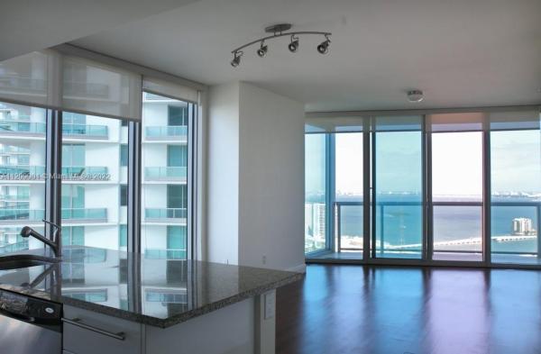 MarinaBlue, 888 Biscayne Blvd #4212, Miami, Florida 33132, image 2