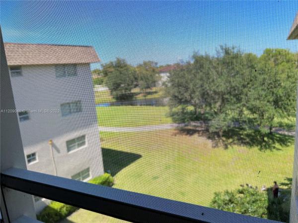 Arrowhead, 2440 SW 81st Ave #401, Davie, Florida 33324, image 2