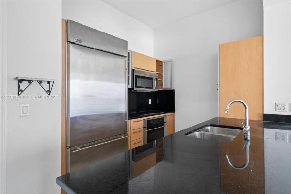 The Plaza On Brickell East, 950 Brickell Bay Dr #4603, Miami, Florida 33131, image 2