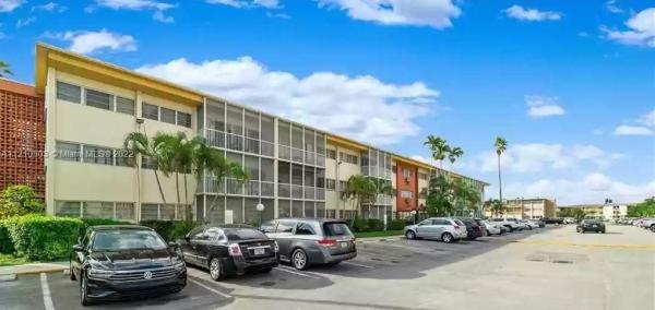 16800 NE 15th Ave #312, North Miami Beach, Florida 33162, image 2
