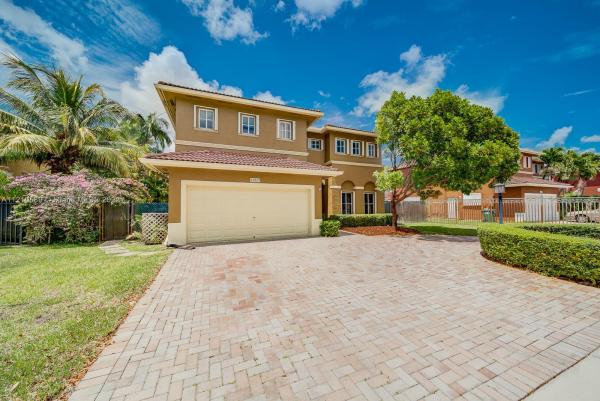 15037 SW 32nd Ln, Unincorporated Dade County, Florida 33185, image 2