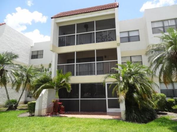 Racquet Club Village, 100 Lakeview Dr #104, Weston, Florida 33326, image 1