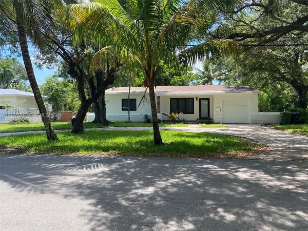 Griffing Biscayne Park Estates, 13236 NE 4th Ave, North Miami, Florida 33161, image 2