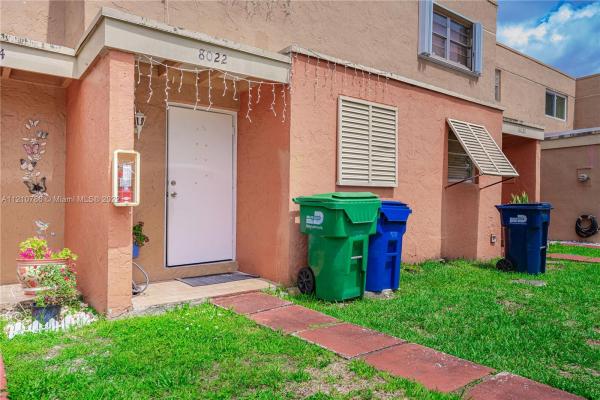 Corners Of Kendall Lakes, 8022 SW 151st Ct #603, Kendall West, Florida 33193, image 1