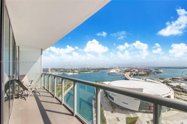 MarinaBlue, 888 Biscayne Blvd #2705, Miami, Florida 33132, image 2