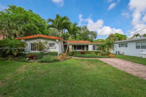 Messer, 7548 SW 58th Ave, South Miami, Florida 33143, image 1