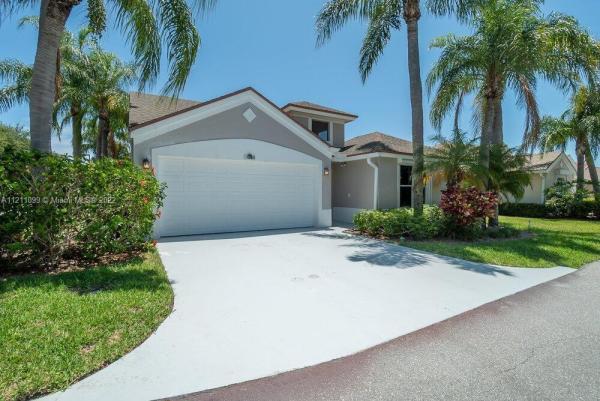Lakeshore North, 119 N Lakeshore Dr, Hypoluxo, Florida 33462, image 1