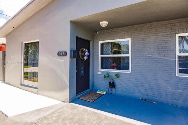 Mandarin Isle, 945 SW 16th St, Fort Lauderdale, Florida 33315, image 1