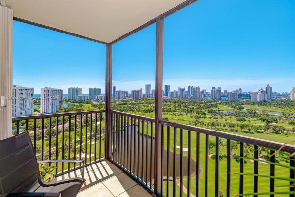 Coronado Tower 3, 20379 W Country Club Dr #2434, Aventura, Florida 33180, image 2