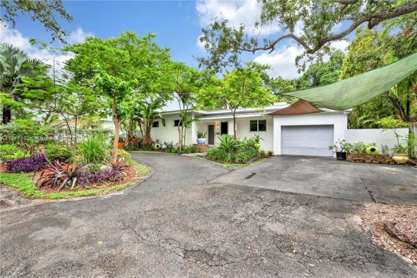 Park Plaza, 520 NE 50th Ter, Miami, Florida 33137, image 1