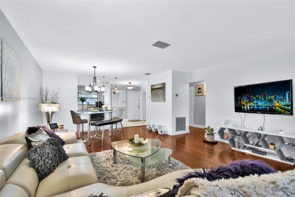 Pond Apple Place 3, 4065 NW 22nd St #218C, Coconut Creek, Florida 33066, image 1