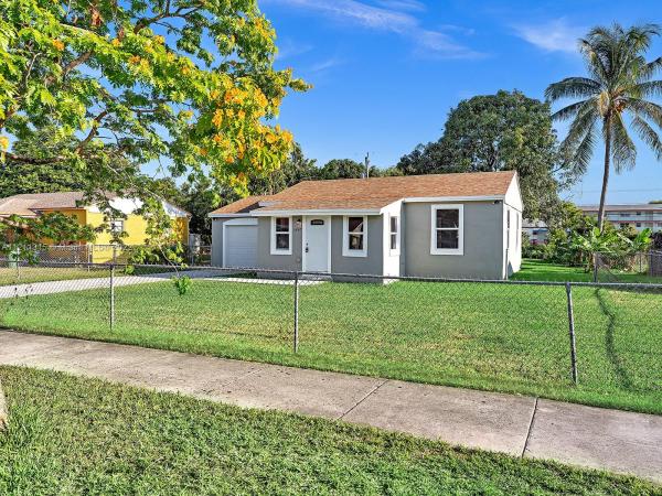 Miami Park, 1447 NW 102nd St, Pinewood, Florida 33147, image 1