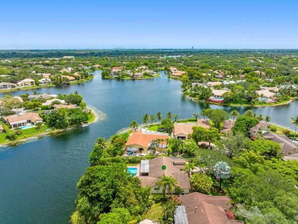 Harbor Point, 11605 Palmetto Way, Cooper City, Florida 33026, image 1