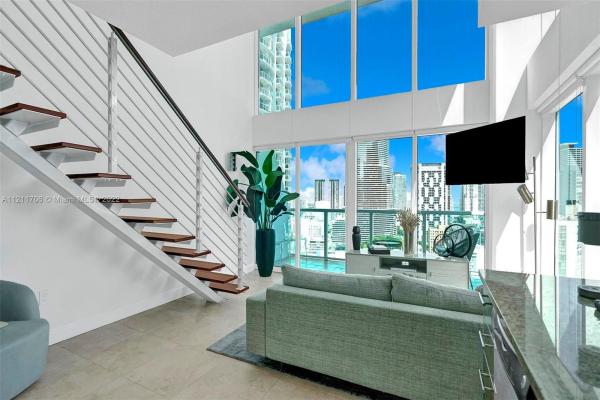 Brickell On The River South Tower, 41 SE 5th St #1601, Miami, Florida 33131, image 2