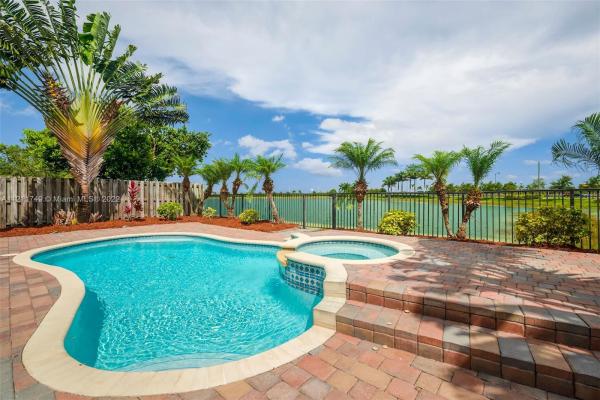 Mallorca At The Vineyards, 713 SE 37th Pl, Homestead, Florida 33033, image 1
