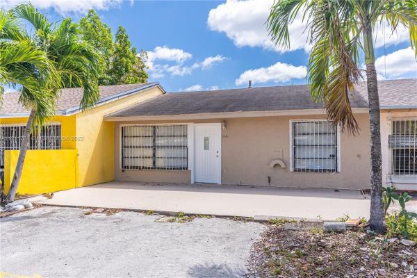 Kings Gardens, 4481 NW 185th St #4481, Miami Gardens, Florida 33055, image 2
