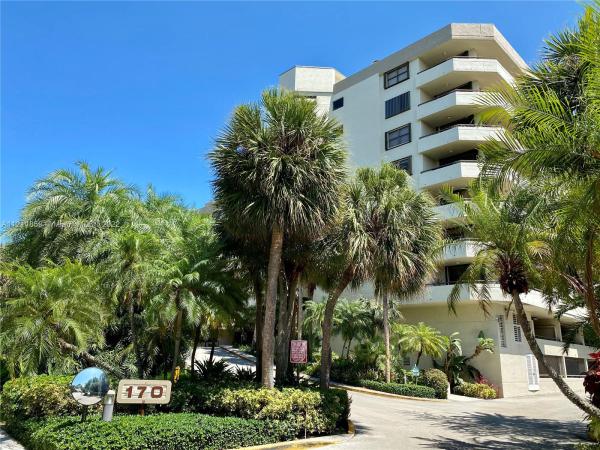 Ocean Lane Plaza, 170 Ocean Lane Dr #903, Key Biscayne, Florida 33149, image 1
