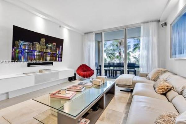 Resort Villa, 701 Crandon Blvd #402, Key Biscayne, Florida 33149, image 1