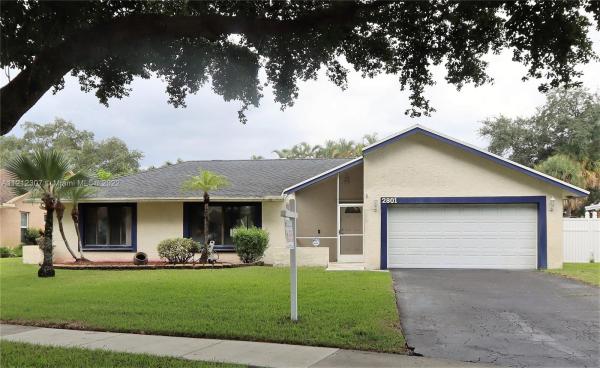 Rolling Hills Lake Estates, 2801 SW 86th Way, Davie, Florida 33328, image 1