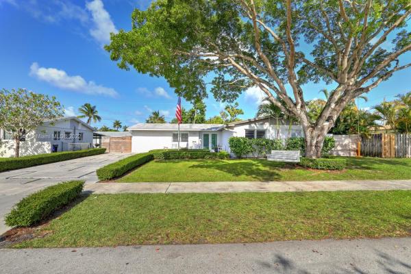 Cutler Ridge Pines, 19915 SW 87th Pl, Cutler Bay, Florida 33157, image 1