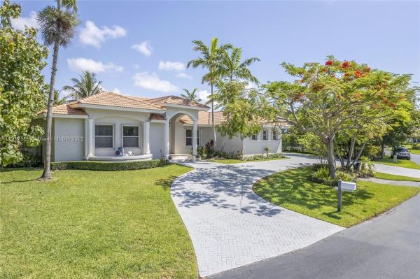 Flamingo Gardens Estates, 8531 SW 166th St, Palmetto Bay, Florida 33157, image 1