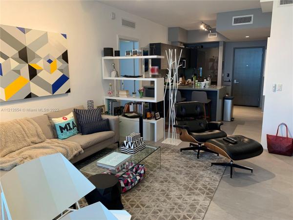 The Bond On Brickell, 1080 Brickell Ave #4004, Miami, Florida 33131, image 2