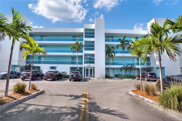 Milana, 652 NE 63rd St #306, Miami, Florida 33138, image 1
